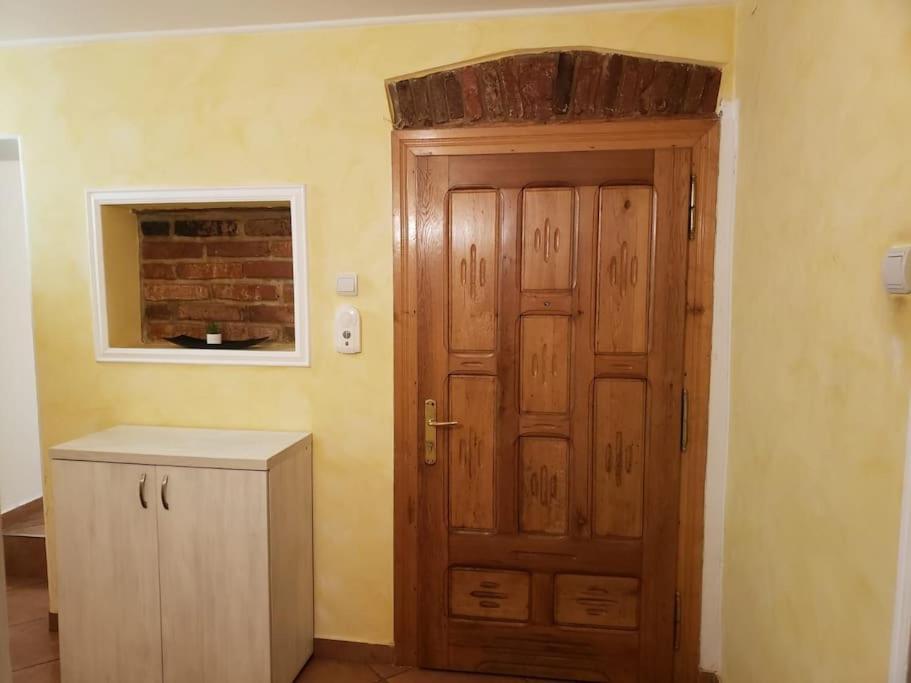 Studio Sforii In Brasov Ris Accommodation Braşov Exterior foto